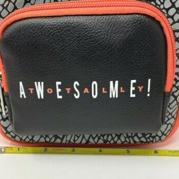 Funko Retro 90’s Mini Backpack Convertible Totally Awesome! main image 7